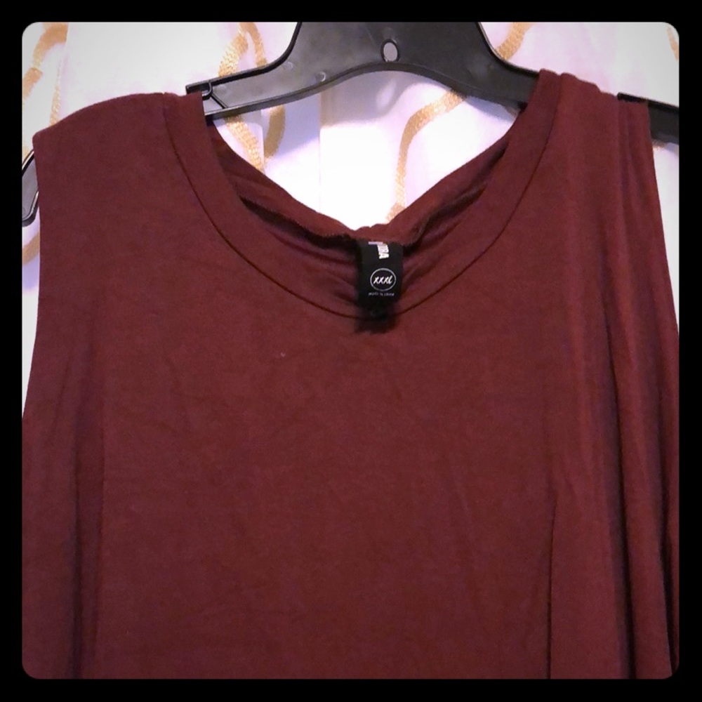 Anges & Dora black cherry tiered sleeveless tunic